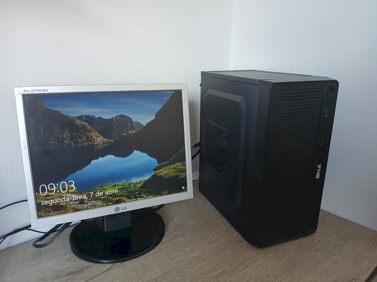Vendo computador desktop de alto desempenho